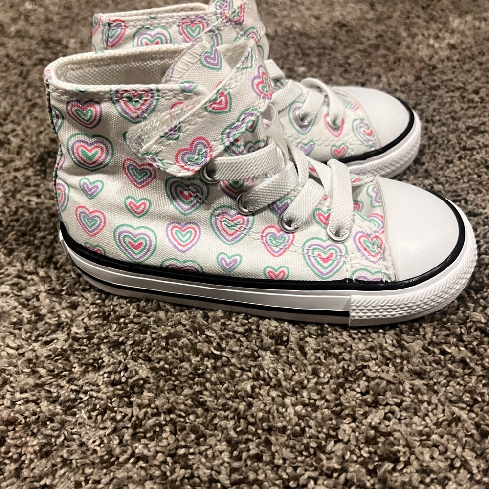 Converse Chuck Taylor All Star Hearts Easy On High Tops Sz 7C
